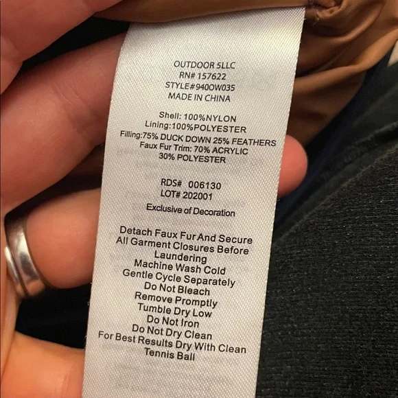 Eddie Bauer boys S 7/8 down winter coat - Picture 6 of 6